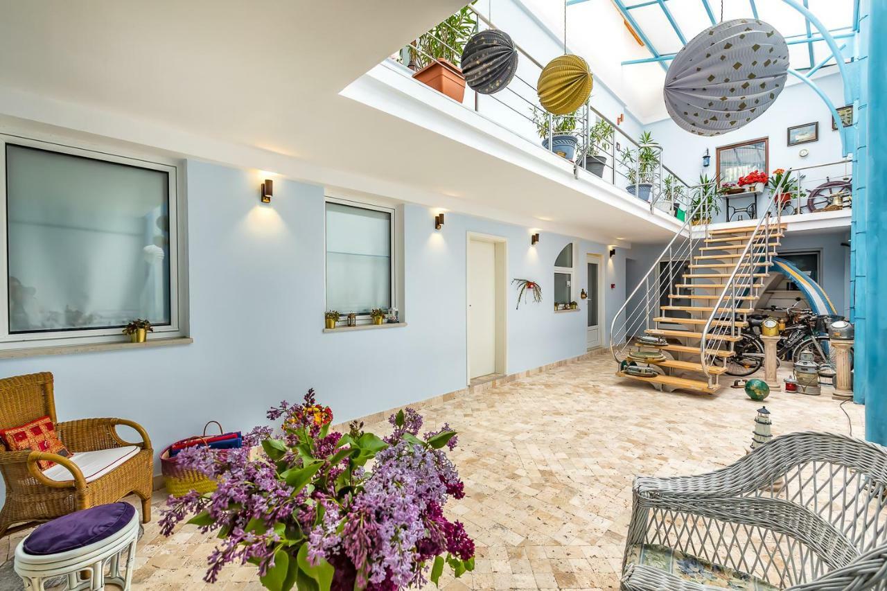 Guest house Casa Atanasiu -adult Only 3*
